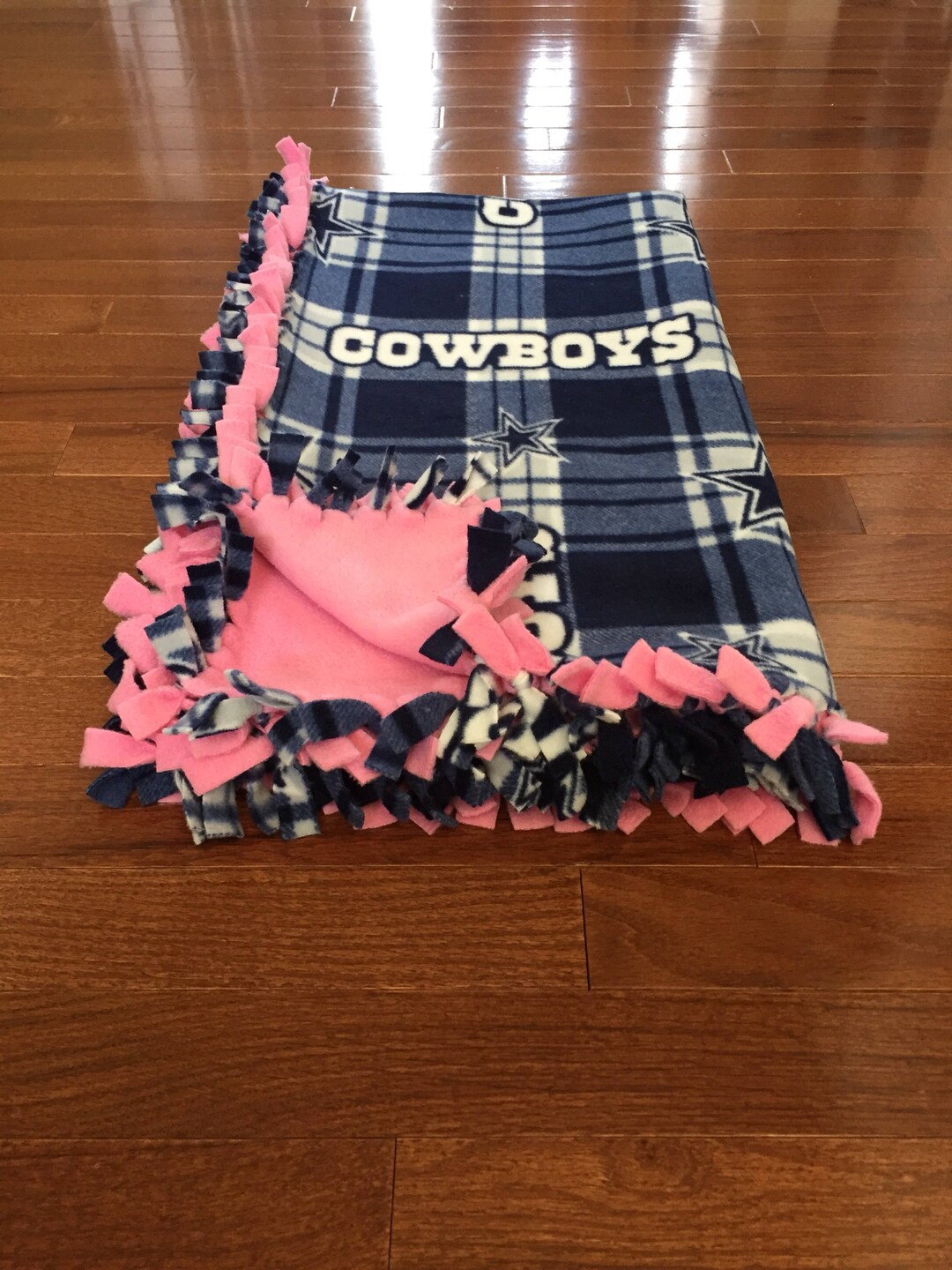 DALLAS COWBOYS Baby Blanket Dallas Cowboys Pink Fleece Tie Blanket