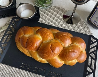 Tablero de jalá de acero inoxidable de color negro con soporte para salero, plato de jalá, judaica, hecho a mano, bandeja de Shabat, regalo de boda judío.