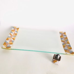 Glass Challah Board, Challah Plate, Judaica, Handmade, Personalized, Glass Shabbat Tray, Jewish, Judaica Art, Jewish Wedding gift, Hexagon image 3