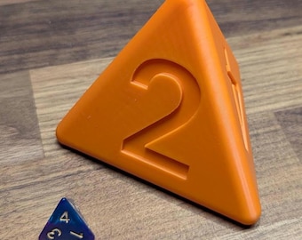 Dados D4 grandes de 3 pulgadas: dado gigante de 4 caras para jugadores de D&D, jugadores de rol y coleccionistas de dados.