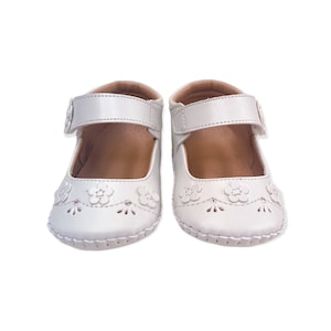 Baby Shoe Faux Leather // Cute Baby Shoes, Cut-out leather shoes