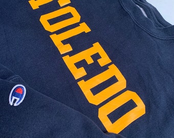 Vintage Champion Brand University of Toledo Crewneck Sweatshirt Size Medium Quality Reverse Weave