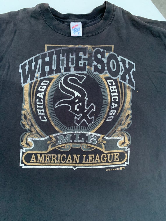 Vintage 1992 Chicago White Sox T Shirt Size XL Qu… - image 3