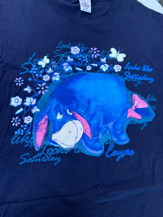 ディズニー イーヨーが私の家の土曜の夜に似てる T シャツ サイズ XL 