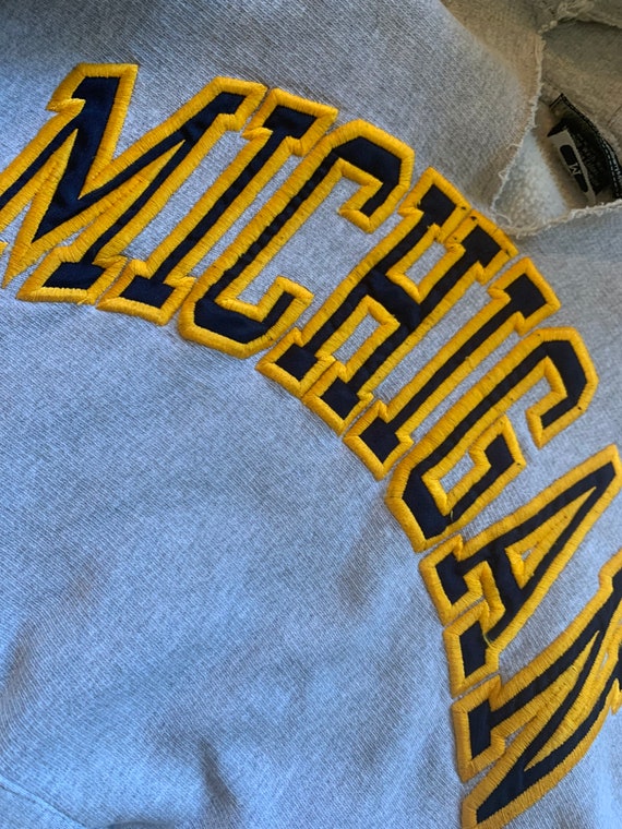 90's reverse weave リバースウィーブ　Michigan Vintage 🔥 '90's Champion Michigan Reverse Weave Sweatshirt