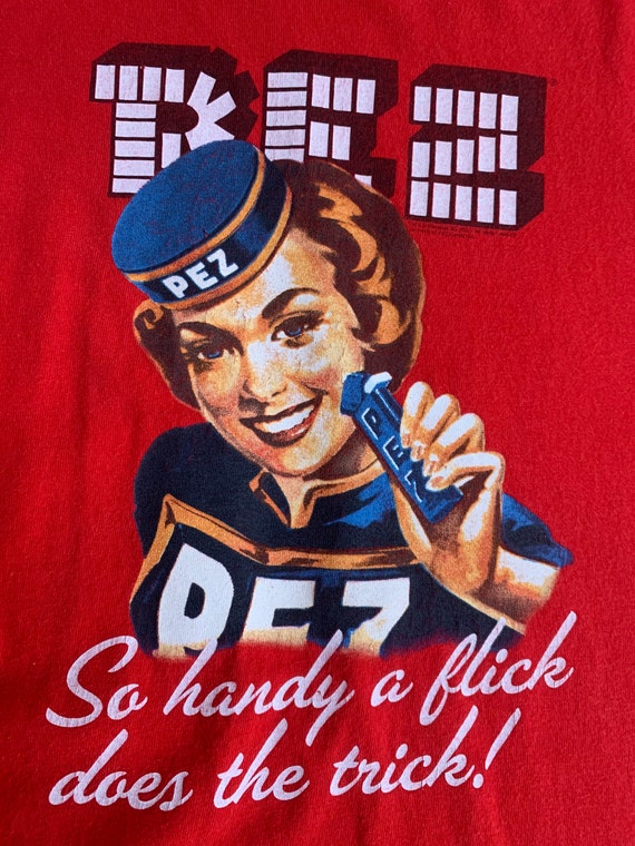 Vintage pez graphic tee Gem