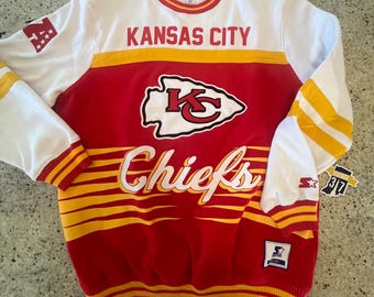 Sudadera vintage de los Kansas City Chiefs de la marca Starter con increíbles gráficos a doble cara, talla XL, logotipos bordados de calidad.