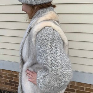Vintage White Mink Coat * Detachable Sleeves * Wool Hat & Scarf * Size Medium * Original Price 2000 +