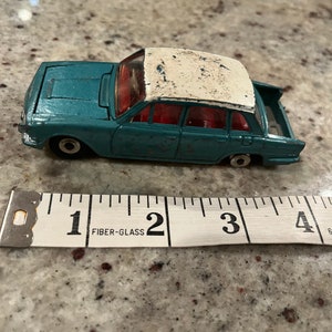 Original Dinky 135 Triumph 2000 Blue Green Red Interior Rough