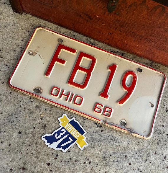 1968 Lewisburg Ohio 記念缶バッジ 8点 Vintage 1968 Ohio License Plate FB 19 Quality Embossed Steel Red