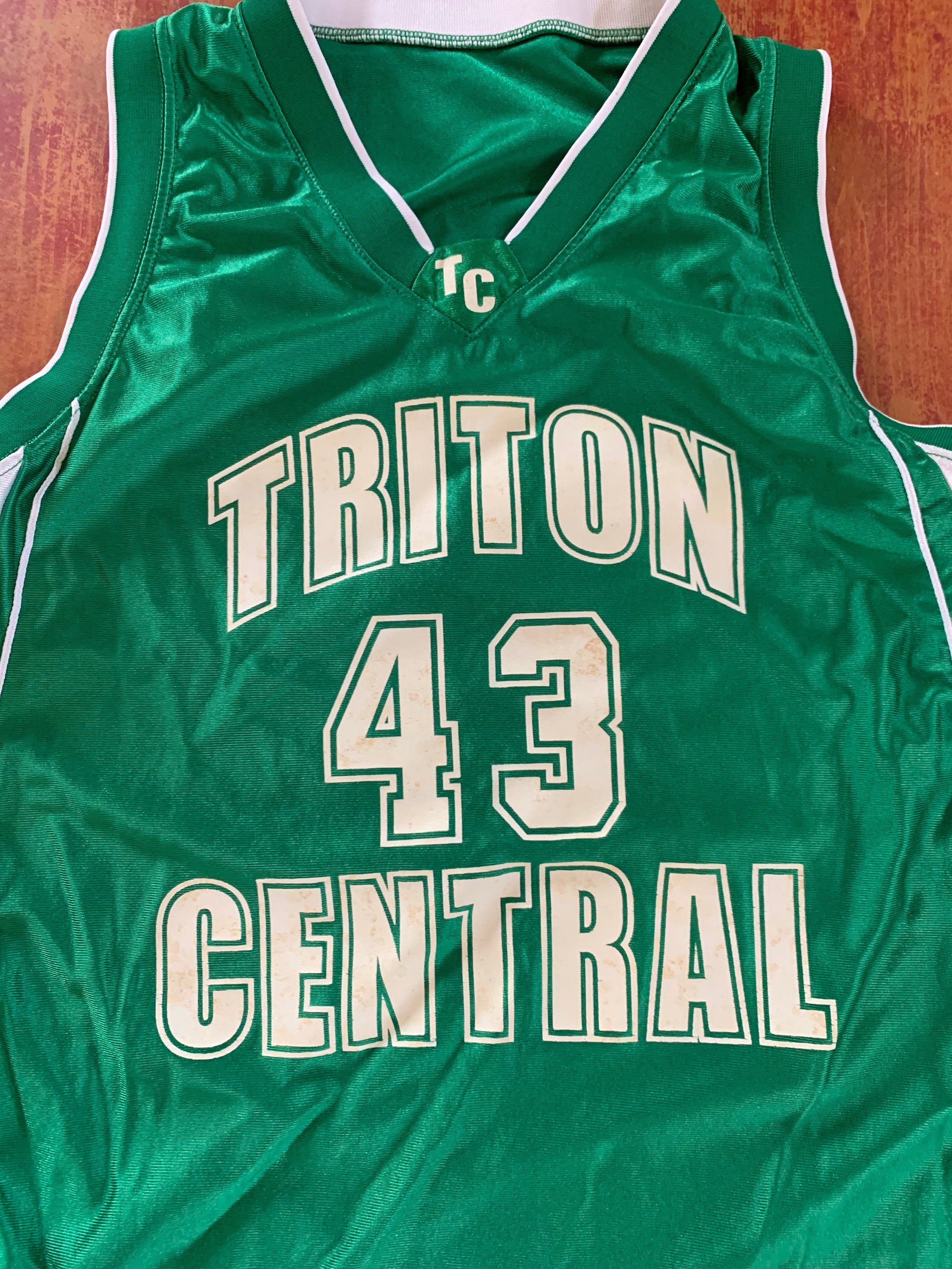 Vintage Triton Central High School Basketball Jersey #43 Green & White