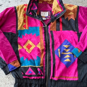 Vintage 90s Womens Nylon Jacket Size Medium Colorful Southwest Design