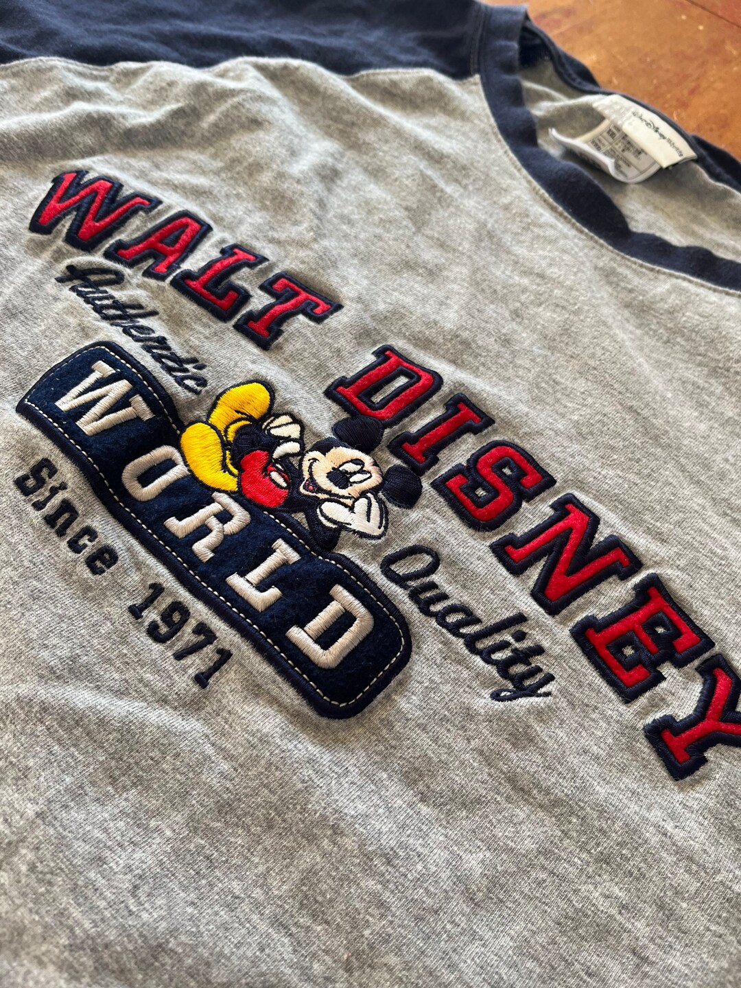 Vintage Walt Disney World Mickey Mouse Long Sleeve Ringer T Shirt Size ...