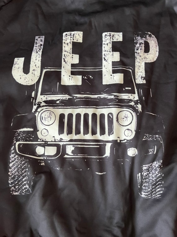 パーカー・フーディ JEEP Cherokee vintage hooded t-shirt 2 colors Jeep Cherokee XJ front' Unisex Crewneck Sweatshirt | Spreadshirt