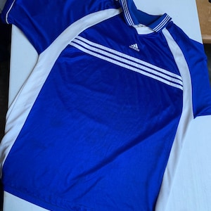 Vintage Adidas Bright Royal Blue 3 Stripe Pullover Shirt Size XL Made in USA