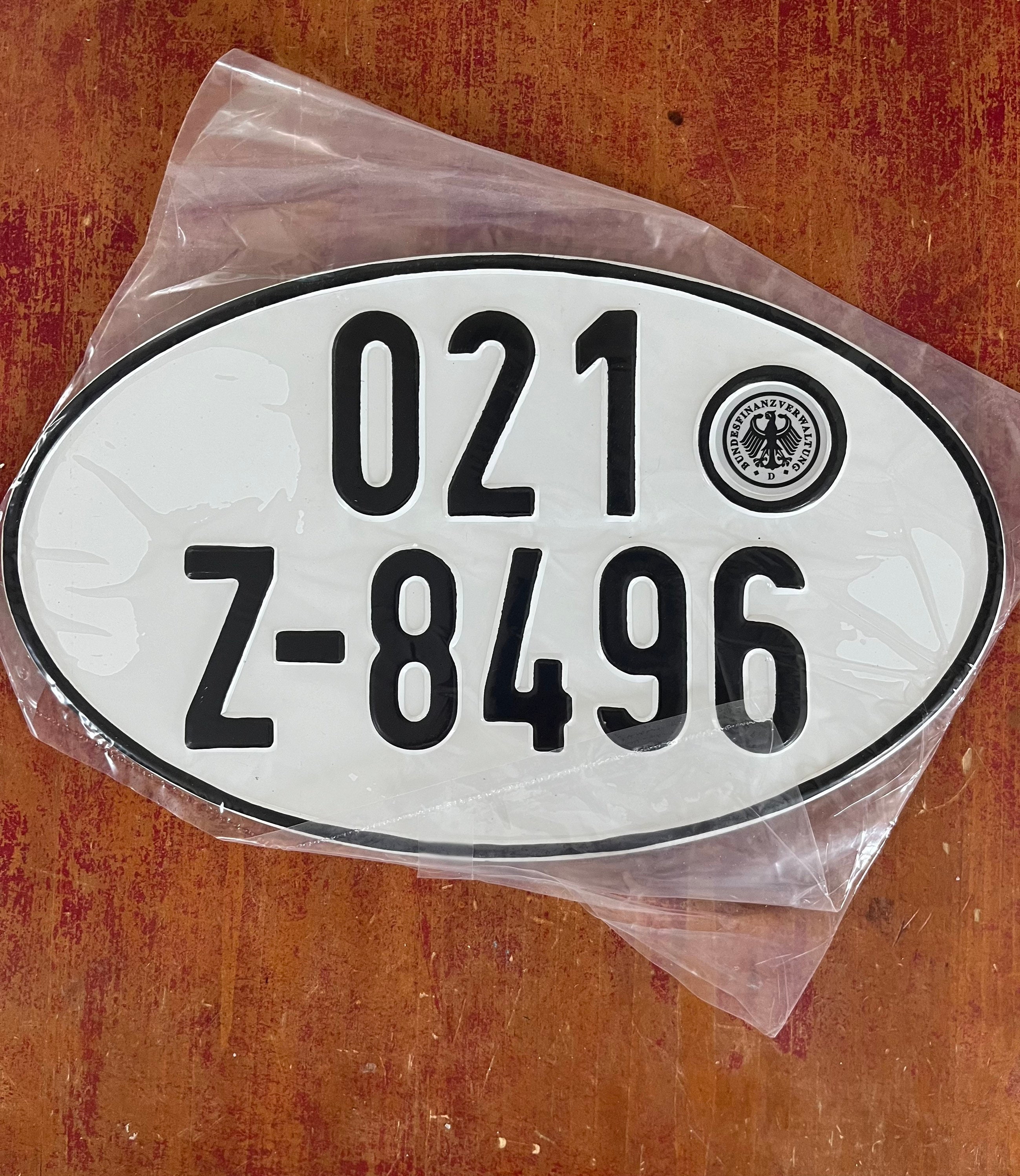 【mku様】old  ❀ 18cm plate (b) Vintage German Oval Import License Plate Black on White 021 Z