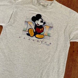 Vintage Disney Mickey Mouse Classics T Shirt Size Large Quality awesome Embroidered Graphic