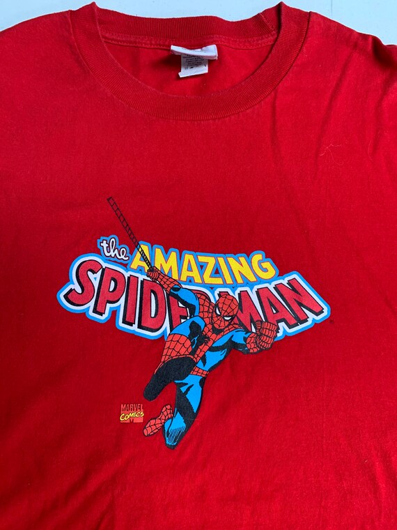 The Amazing Spider-Man Graphic T Shirt Marvel Com… - image 2