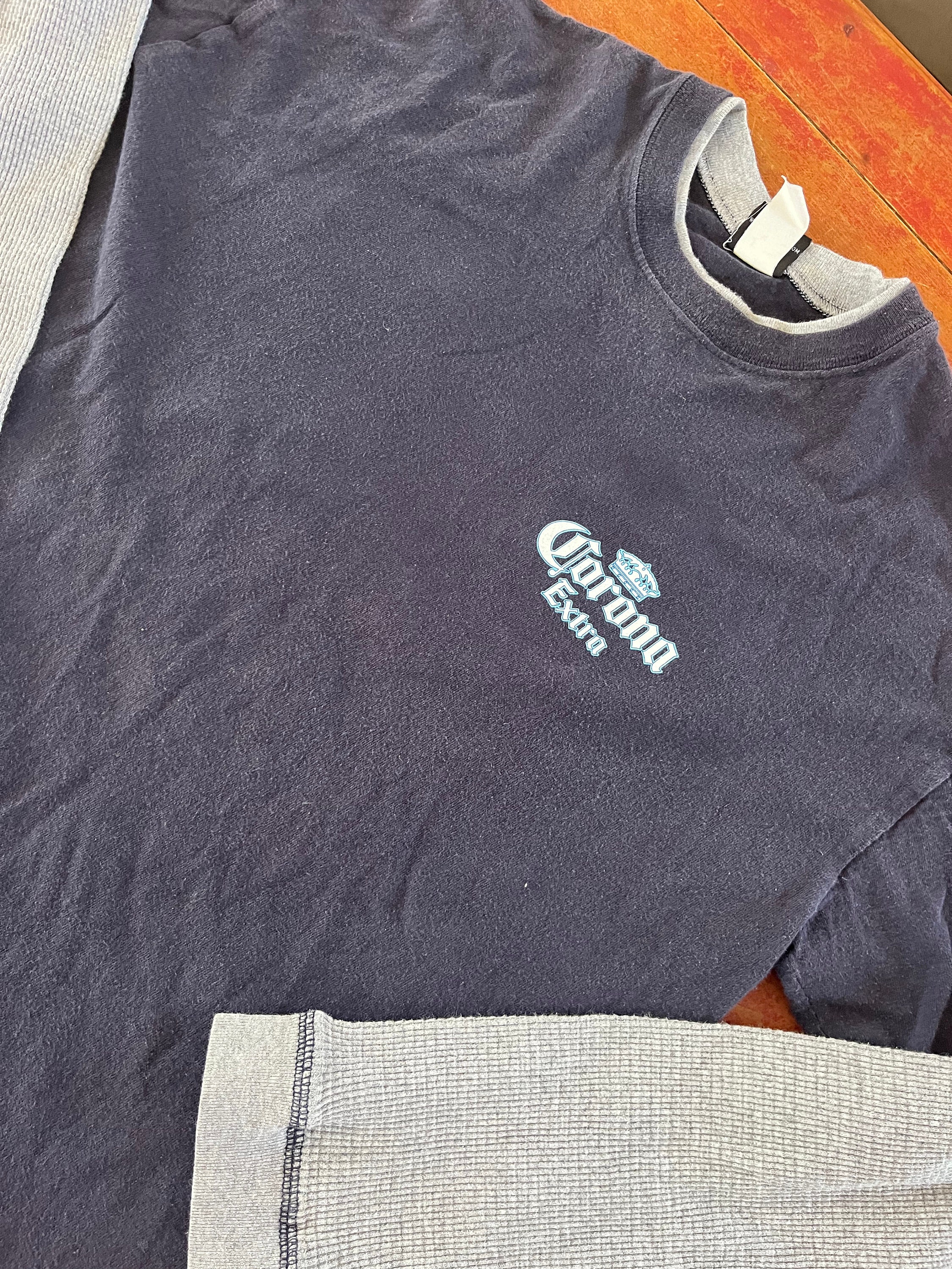 Vintage Corona Beer camiseta en capas manga larga doble cara