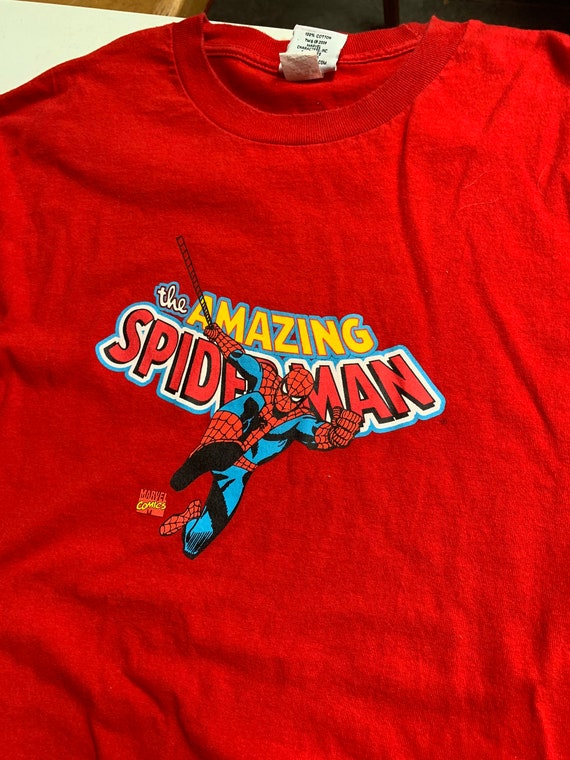 The Amazing Spider-Man Graphic T Shirt Marvel Com… - image 10