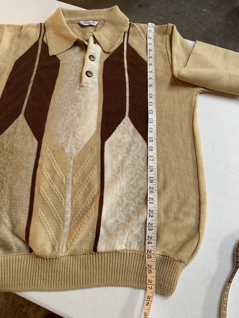 Vintage Men\u2019s Bergati 3 Button Sweater Brown Tan Cream Size Medium EUC Excellent Condition