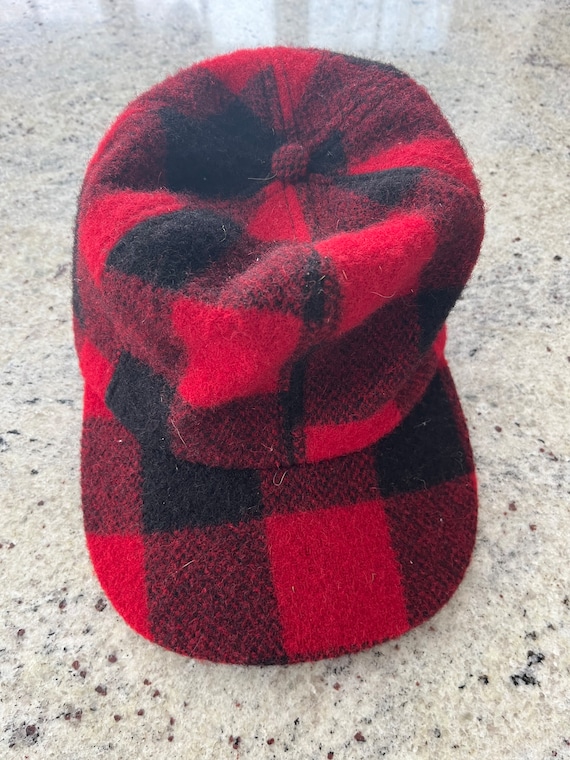Vintage Buffalo Plaid Red Black Wool Cap Hat Size Small 