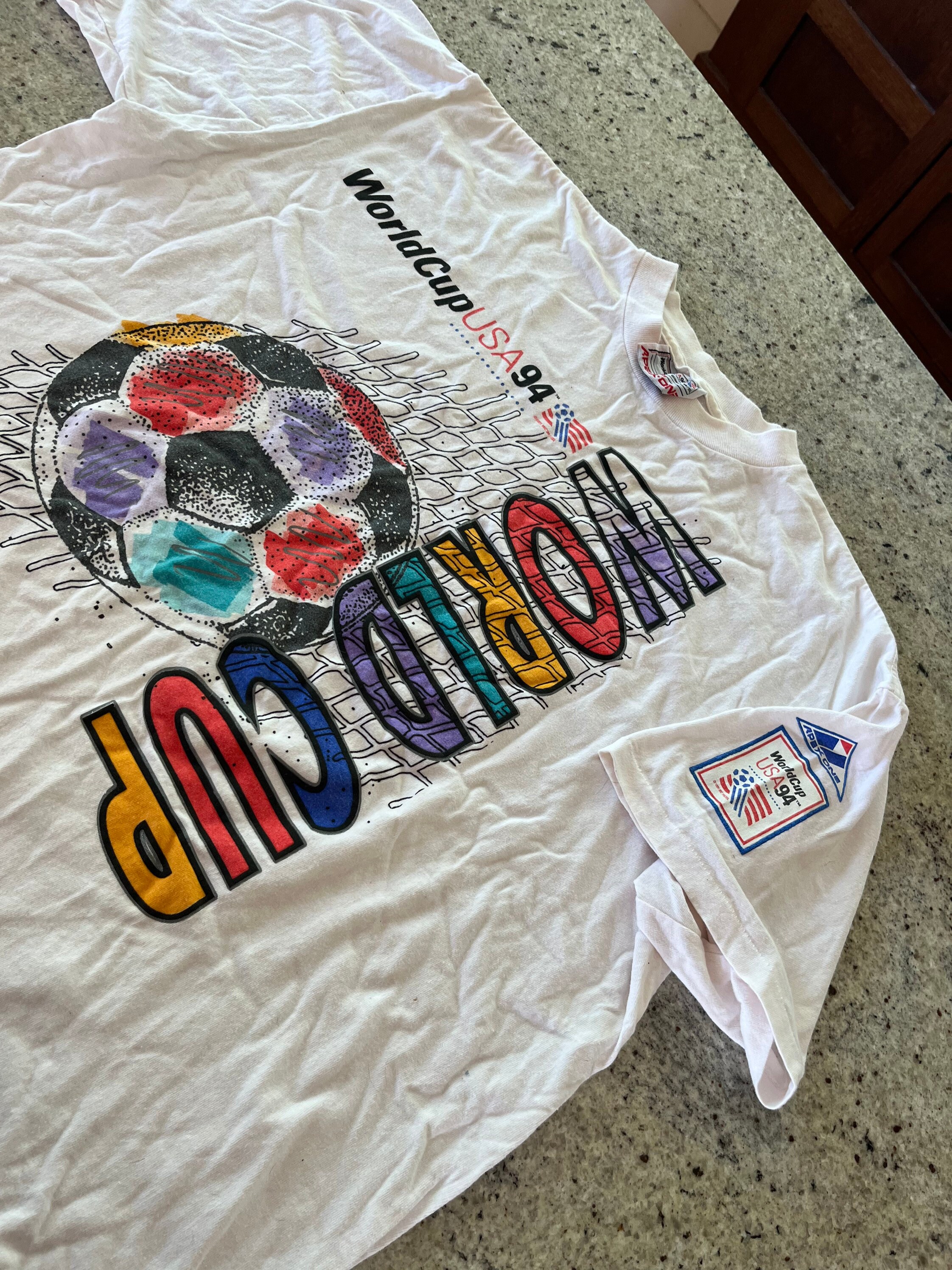 ヴィンテージ 1994 ワールドカップ サッカー T シャツ サイズ