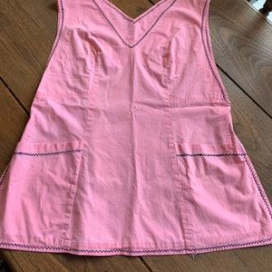Vintage 60s Pink Apron with Pockets Button closure