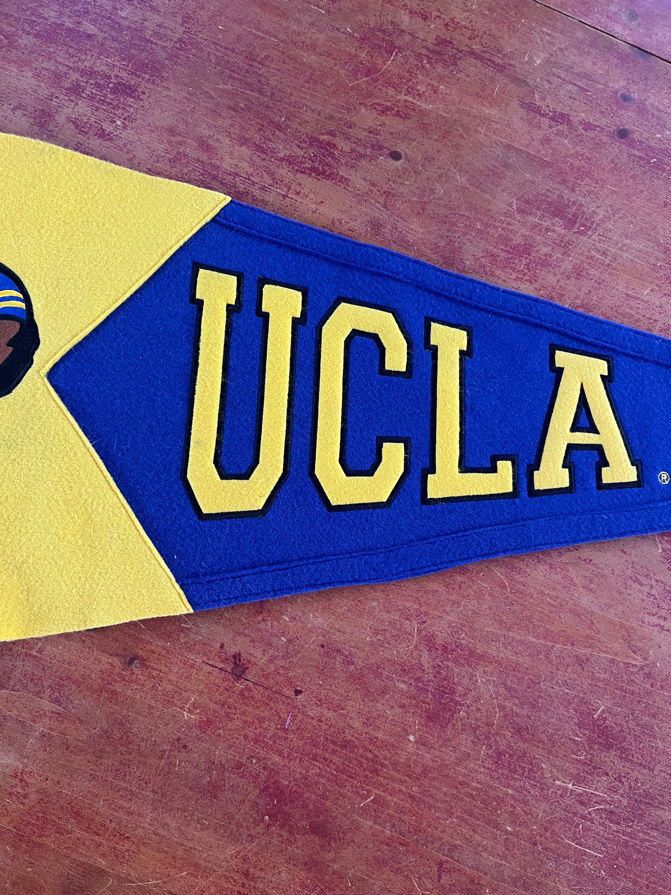 Vintage UCLA Bruins 1983 Rose Bowl College Football Pennant – Stuck In The 90s Sports - Foto 9