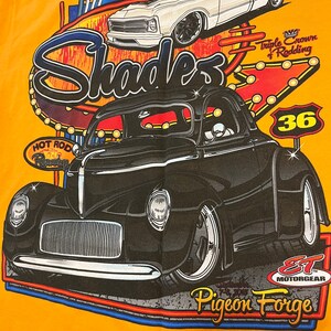 Shades of the Past Car Show Pigeon Forge Tennessee T Shirt Size Large Bright Orange