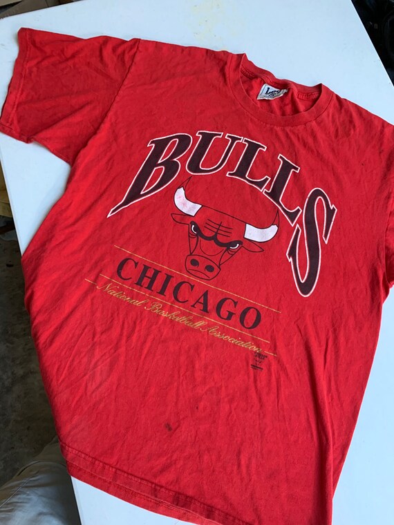 Vintage 90s Chicago Bulls T Shirt Size XL Quality… - image 2