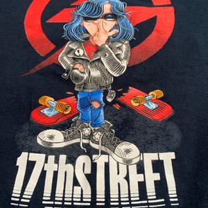 Vintage 17th Street Skate Surf Shop T Shirt Size XL Awesome Rad Graphic