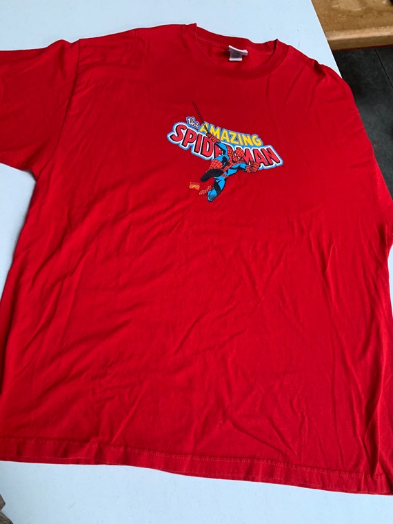 The Amazing Spider-Man Graphic T Shirt Marvel Com… - image 3