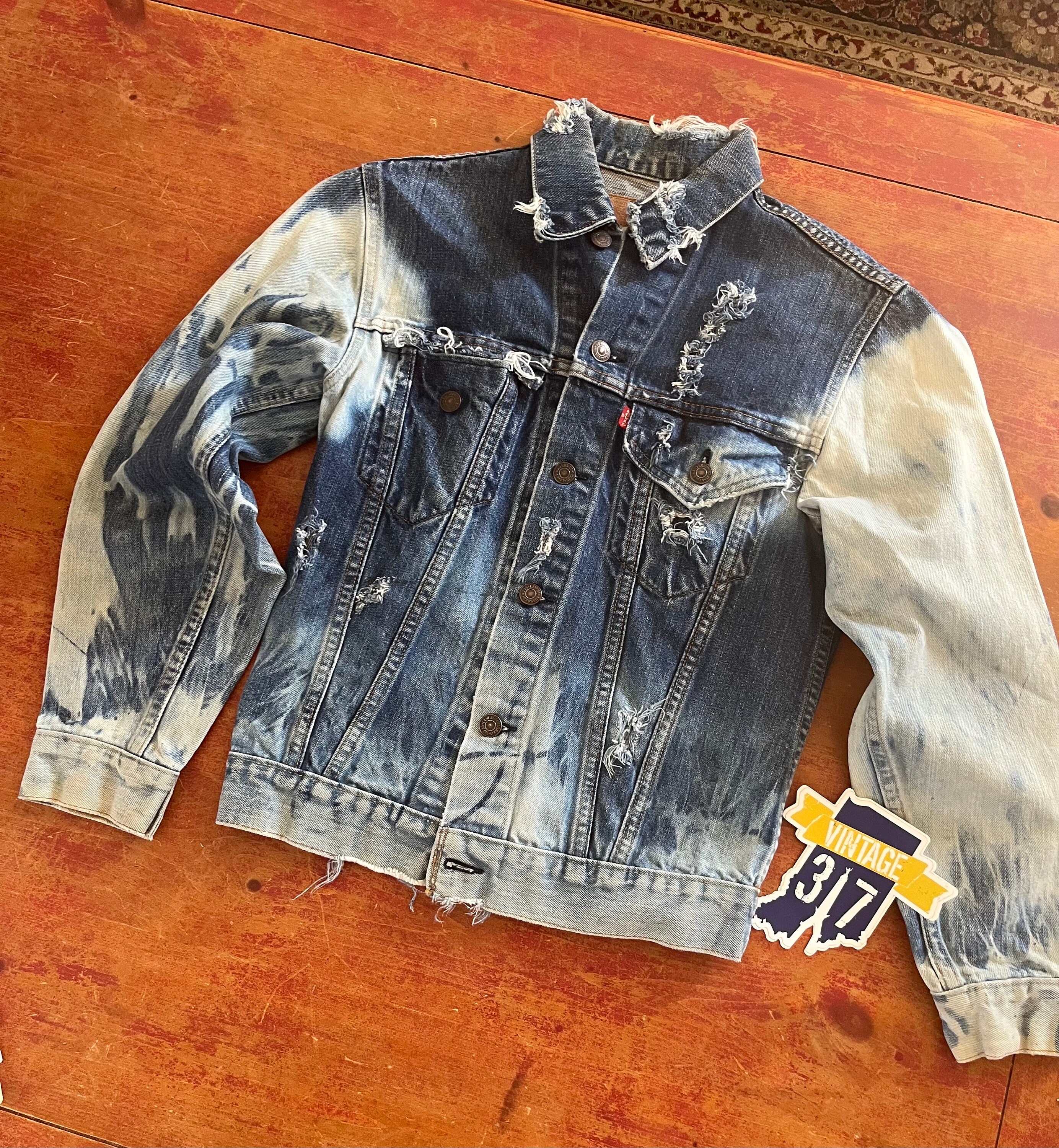 Vintage 80s Levis Denim Jacket Size Small American Flag Quality