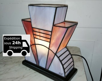 Art Deco Tiffany Stained Glass Lamp "1926 Amethyst" (TS)