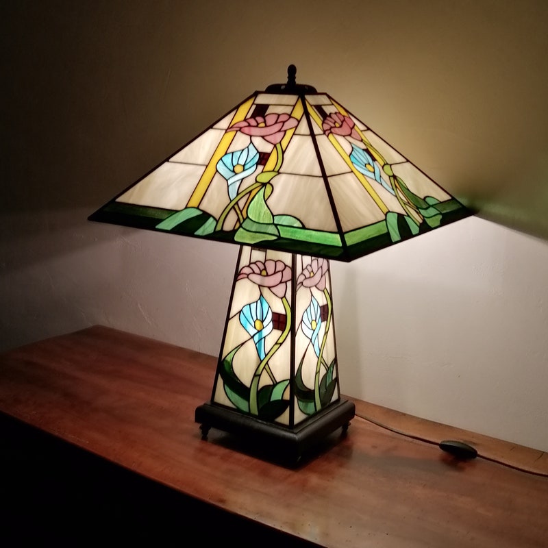 Stained Glass Lamp - Etsy