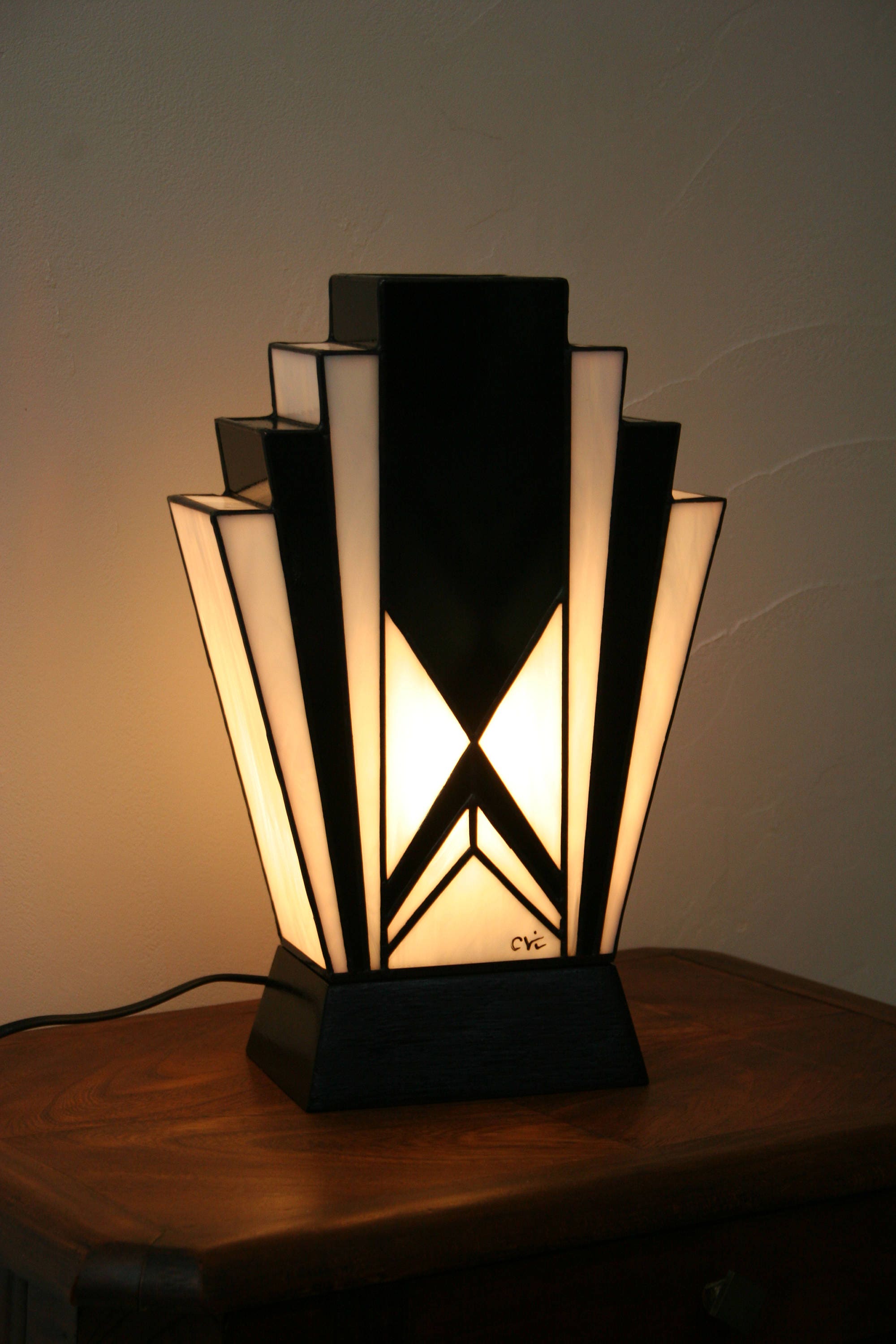 Art Deco Lamp Stained Glass Tiffany 1925 N.B.