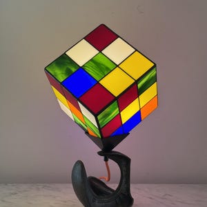 Contemporary Art Lamp "Le Nostal Kub" in Tiffany stained glass N 976 image 1