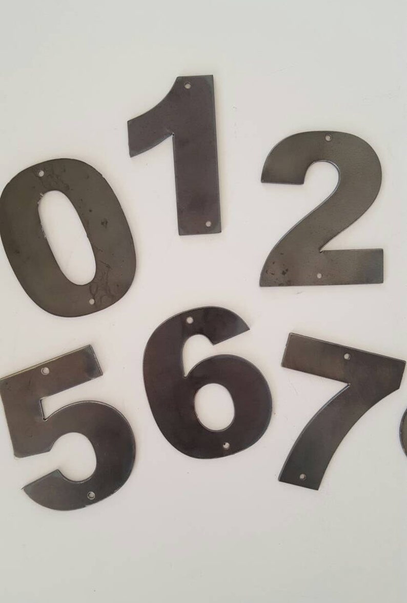 metal house numbers