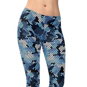 Dots Camo Leggings, Pixel Camouflage Leggings, Pixel art leggings, Printed Leggings, Women&#39;s Leggings, Yoga Pants, Capris, Workout Leggings