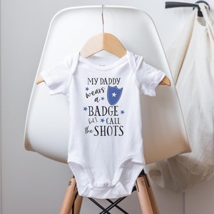 Police Dad Baby Onesie®: &quot;My Daddy Wears a Badge&quot; Gerber Onesie®