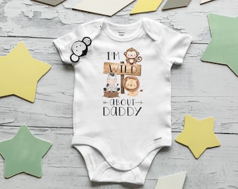 Daddy Onesie®, Daddy Loves Me Onesie®, Baby Shower Gift, Father's Day Onesie®, Daddy Baby Outfit, New Dad Gift, Dad Baby Announcement