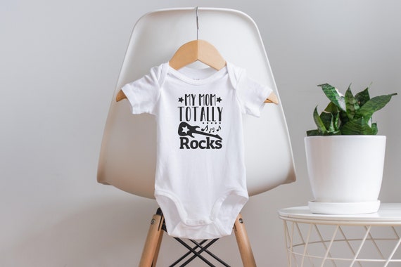 Funny Baby Onesie®, Mom Rocks Onesie®, Guitar Onesie®, I Love Mommy Onesie®, Cute Baby Clothes, Unique Baby Gift, Unisex Baby Clothes