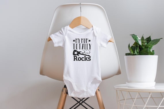 Funny Baby Onesie®, Mom Rocks Onesie®, Guitar Onesie®, I Love Mommy Onesie®, Cute Baby Clothes, Unique Baby Gift, Unisex Baby Clothes