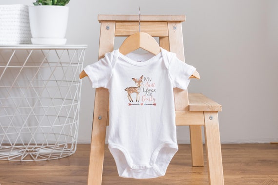 Aunt Onesie®, Aunt Baby Clothes, My Aunt Loves Me, Baby Shower Gift, Aunt to Be Gift, Pregnancy Reveal, Deer Onesie®, Cute Aunt Onesie®