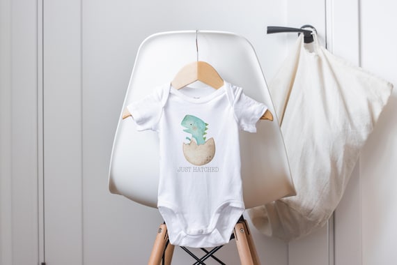 Just Hatched Baby Outfit, I'm New Here Baby Outfit, Dinosaur Onesie®, New Parent Gift, New Baby Gift, Dinosaur Baby Shower, Unisex Baby Gift