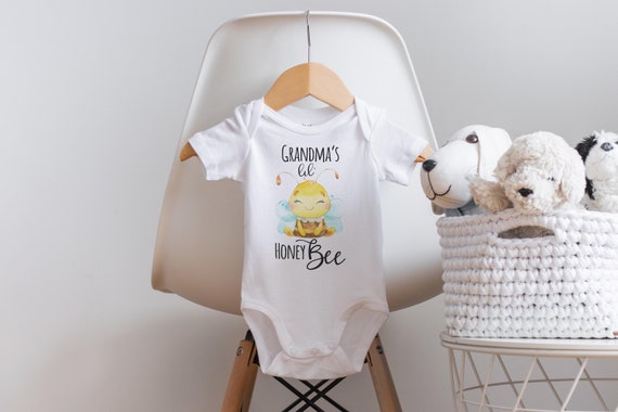 Grandma Baby Onesie®, Grandma Loves Me Onesie, I Love My Grandma Onesie, Honey Bee Onesie, Baby Shower Gift, Grandma's Valentine, Bee Outfit