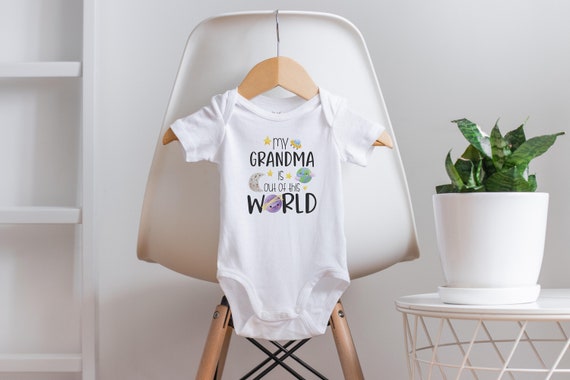 Grandma Onesie®, I Love Grandma Onesie, Baby Shower Gift, Pregnancy Reveal, Grandma Baby Clothes, Grandma Loves Me, Grandma Baby Outfit