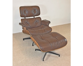 Herman Miller Rosewood Eames Lounge Chair with Ottoman