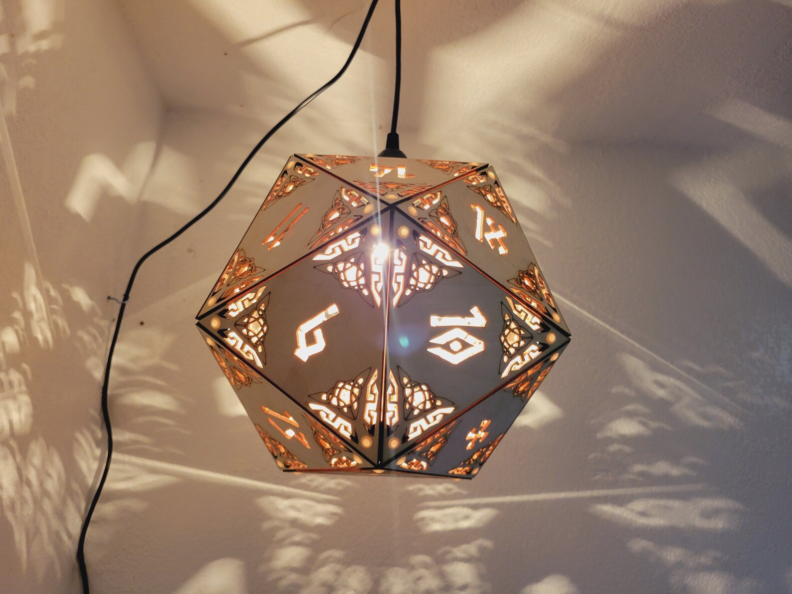 D20 Dungeons and Dragons Dice Lamp Hanging Pendant Etsy